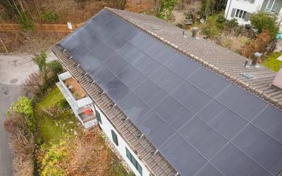17,2 kWp mehr – Anlagen auf einem Mehrfamilienhaus mit einem Schrägdach in Winterthur