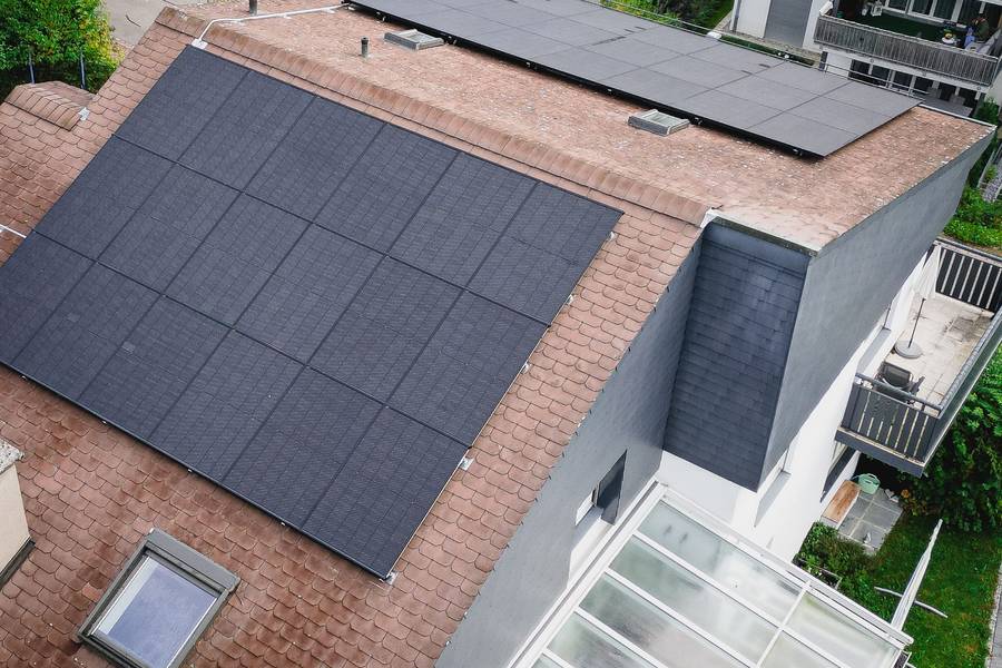 17,55 kWp mehr – Anlage auf einem Einfamilienhaus mir Ethernitdach in Rorbas