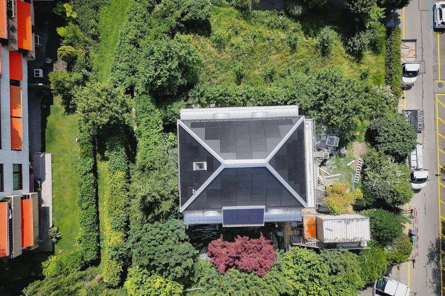14,11 kWp mehr – Indachanlage auf einem Einfamilienhaus in Zürich